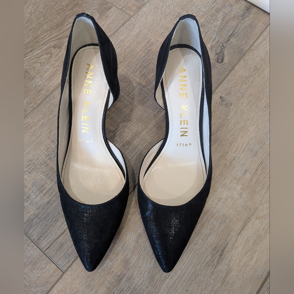 Anne Klein Flex Black Pointed-Toe Shimmer Block Heels | 7.5 - Picture 2 of 8